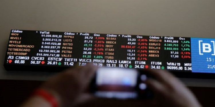 Brazil stocks higher at close of trade; Bovespa up 0.13%