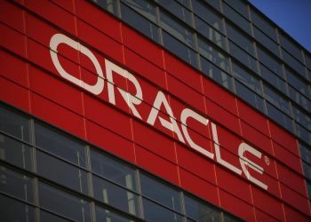 Oracle EVP sells over $1m in company stock