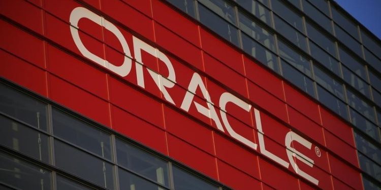 Oracle EVP sells over $1m in company stock