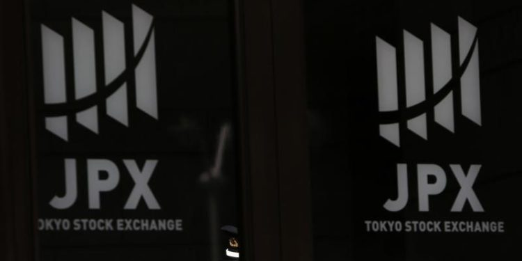 Japan stocks higher at close of trade; Nikkei 225 up 2.15%