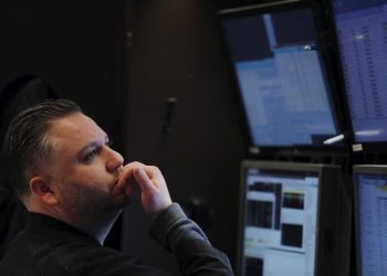 Nautilus Biotechnology senior VP sells shares worth over $99k