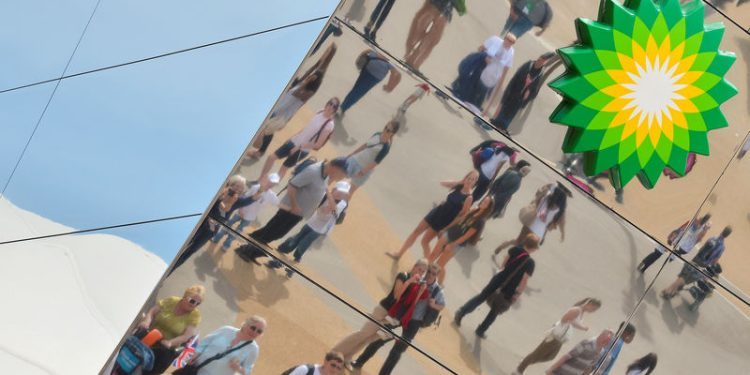 Apollo signs $1 bn deal to fund BP’s stake in Trans Adriatic natural gas pipeline