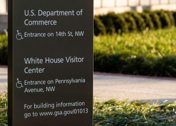 US proposes requiring reporting for advanced AI, cloud providers