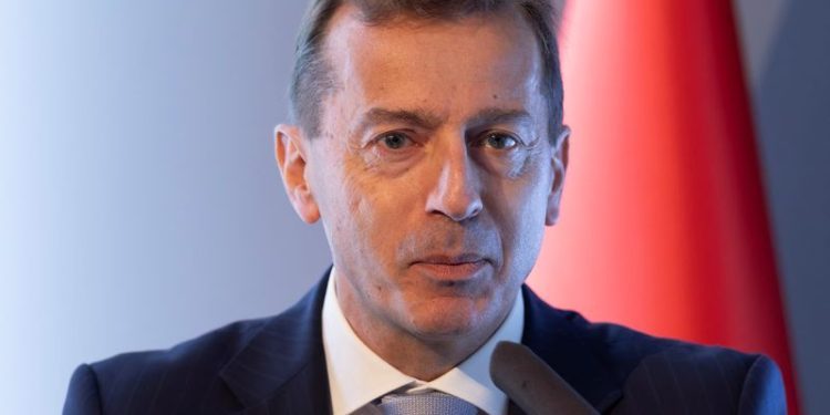 Airbus CEO upbeat on new engine technology, but says jury still out