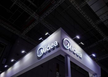 China’s Midea Group to price shares at top of range in Hong Kong listing, sources say