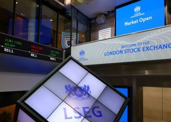 London’s FTSE 100 recovers as US rate cut certainty helps sentiment