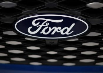 Ford Pro CEO Ted Cannis to retire