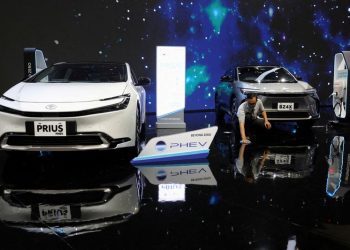 US House passes bill targeting China that would limit EV tax credits