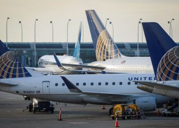 United Airlines taps Elon Musk’s Starlink for in-flight internet
