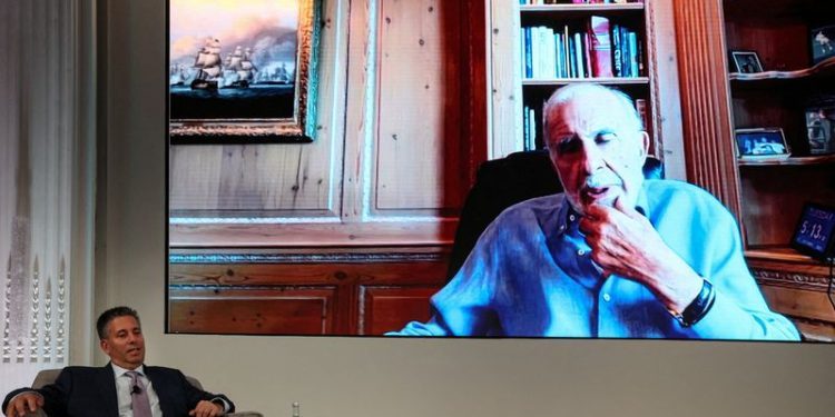 Icahn Enterprises wins dismissal of investor lawsuit