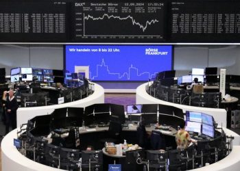 European shares end marginally lower on tech drag; Fed in focus