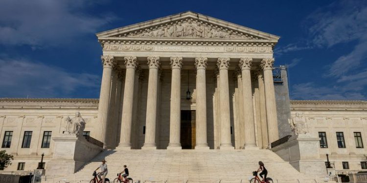 US regulatory power faces fresh test as new Supreme Court term nears