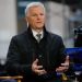 Exclusive-Activist Elliott tells Southwest Air mechanics it still wants CEO’s ouster, memo says