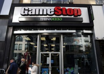 GameStop CEO Cohen to pay $1 million fine over Wells Fargo stock buy