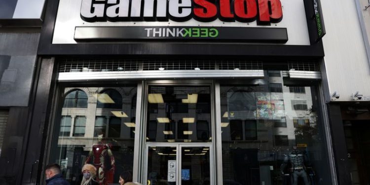 GameStop CEO Cohen to pay $1 million fine over Wells Fargo stock buy