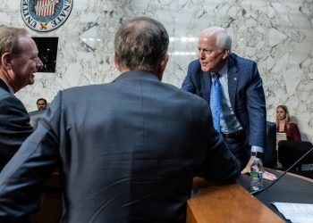 US Senate committee questions tech executives about election threats