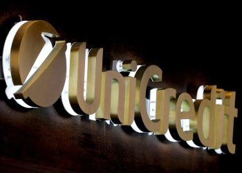 Analysis-UniCredit’s Orcel takes aim at Europe’s banking borders with Commerzbank bet