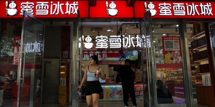 Beijing halts bubble tea offshore IPO approvals over soured Hong Kong listings, sources say