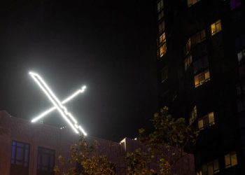 Court gives 5 days for X to validate its Brazil legal representative