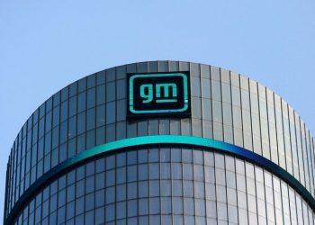 GM to begin laying off about 1,700 workers at Kansas plant, WARN notice shows