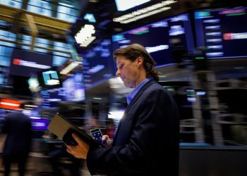 Wall Street edges higher with focus on Fed speakers, economic data