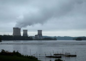 Microsoft may pay Constellation premium in Three Mile Island power agreement, Jefferies says