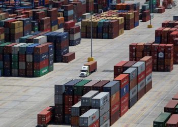 White House monitoring US port talks, considering supply chain impacts