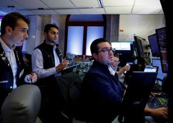 Futures slip as investors await economic data, Fed rate clues