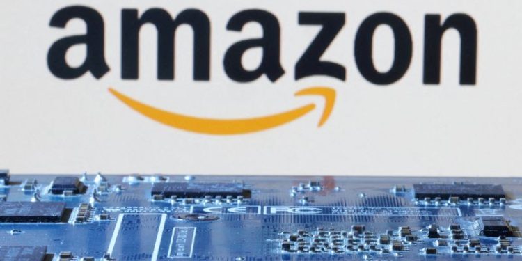 UK clears Amazon’s AI partnership with Anthropic