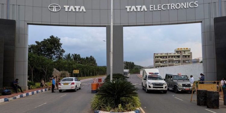 India to probe fire at Tata plant making components for Apple iPhones