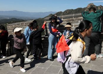 Cost-conscious Chinese tourists look to affordable options for Golden Week holiday