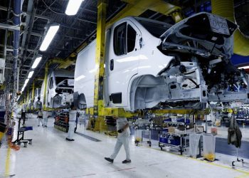 European carmakers warn on profits as sector grapples with weak demand, rising costs