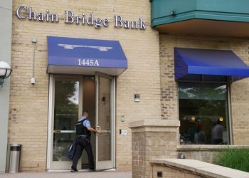 Republican Party’s top bank, Chain Bridge, aims for $167 million valuation in US IPO