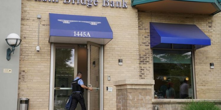 Republican Party’s top bank, Chain Bridge, aims for $167 million valuation in US IPO