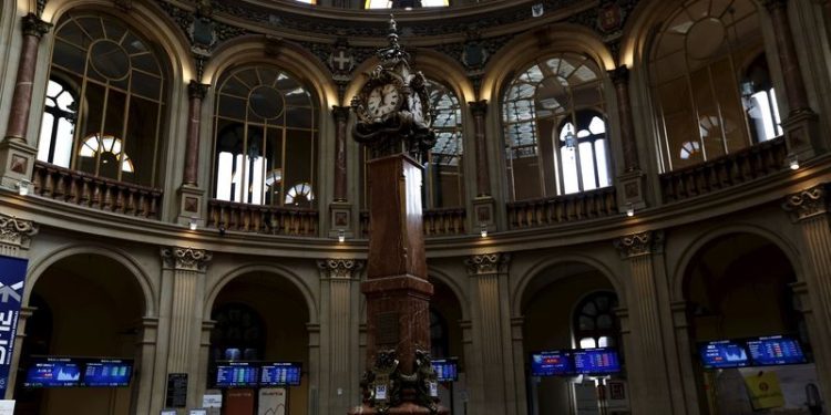 Spain stocks lower at close of trade; IBEX 35 down 0.11%