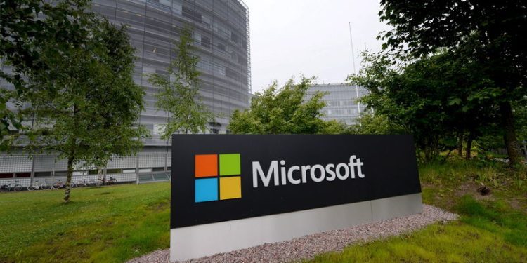 Microsoft stock rises on dividend hike and fresh buyback plan, new Copilot wave