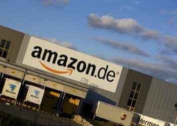 Tesla and Amazon Lead Tuesday’s Market Cap Stock Movers