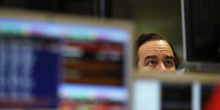 8×8 CEO sells over $48k in company stock