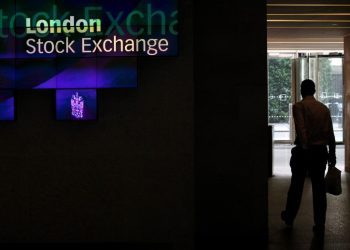 U.K. stocks lower at close of trade; Investing.com United Kingdom 100 down 1.27%