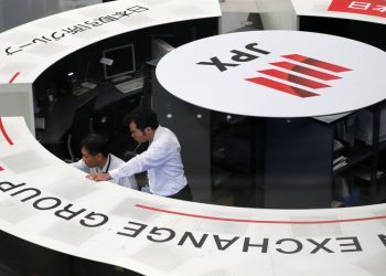 Japan stocks lower at close of trade; Nikkei 225 down 4.82%