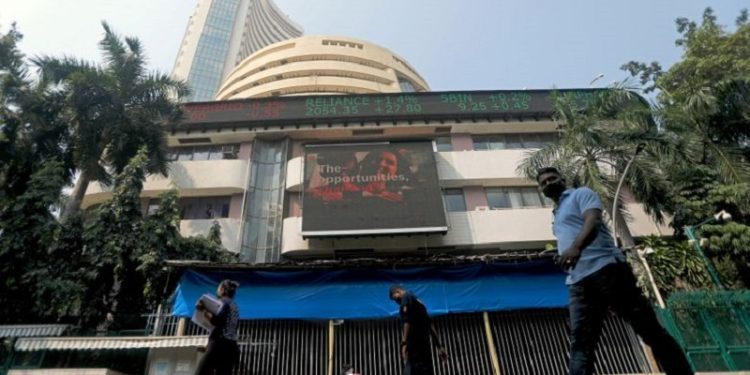 India stocks mixed at close of trade; Nifty 50 up 0.01%