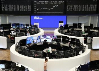 Global equity fund inflows rebounded sharply in September: HSBC