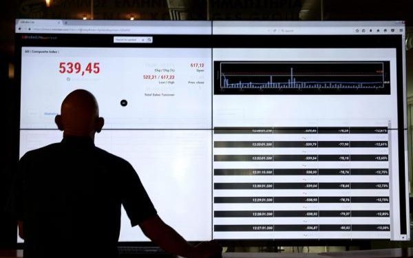 Booz Allen Hamilton CFO sells $618,400 in company stock