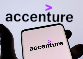 Accenture earnings beat by $0.01, revenue topped estimates