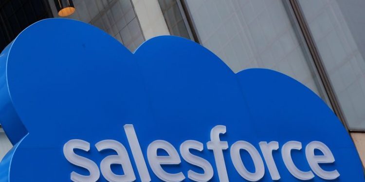 Salesforce target raised at Wedbush on more positive feedback