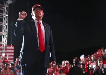 Trump suggests heckler should ‘get the hell knocked out of her’ after rally