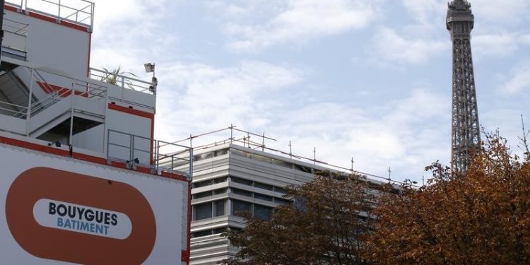 Bouygues shares fall after lowering its Telecoms FY26 guidance