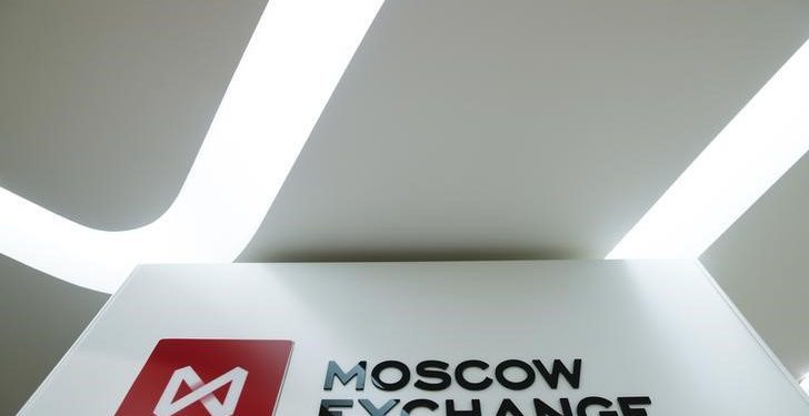 Russia stocks lower at close of trade; MOEX Russia Index down 3.16%