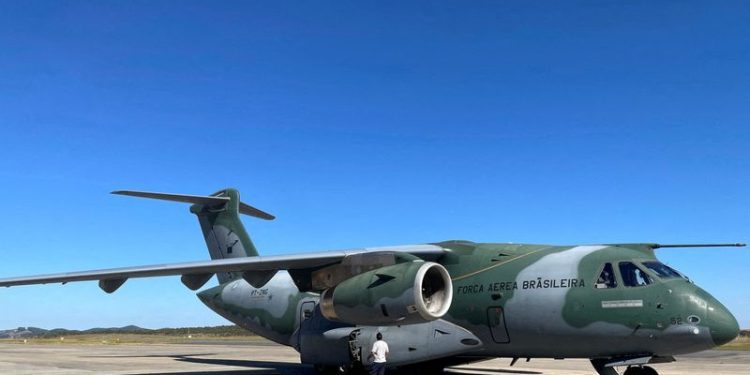 Brazilian planemaker Embraer targets defense jet sales in Mexico visit