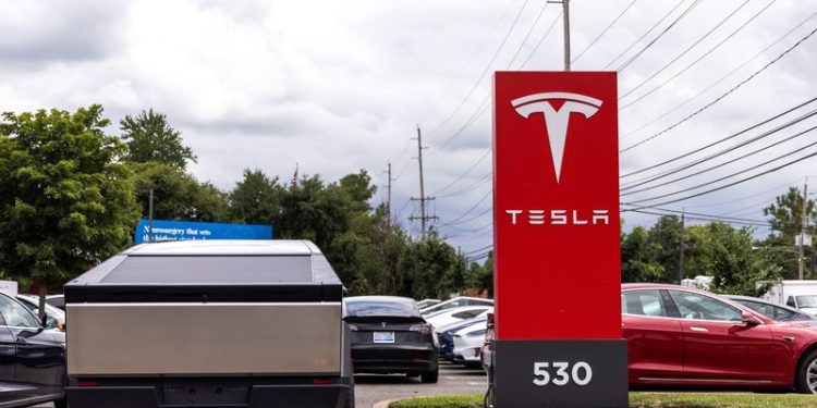Tesla to recall over 27,000 Cybertruck vehicles over rear-view image delay
